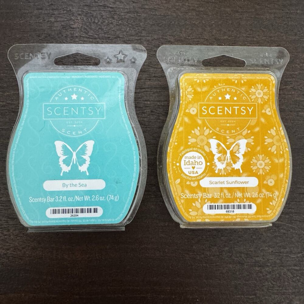 Two Scentsy Wax Bars By The Sea And Scarlet Sunflower Candle Scented Fragrance